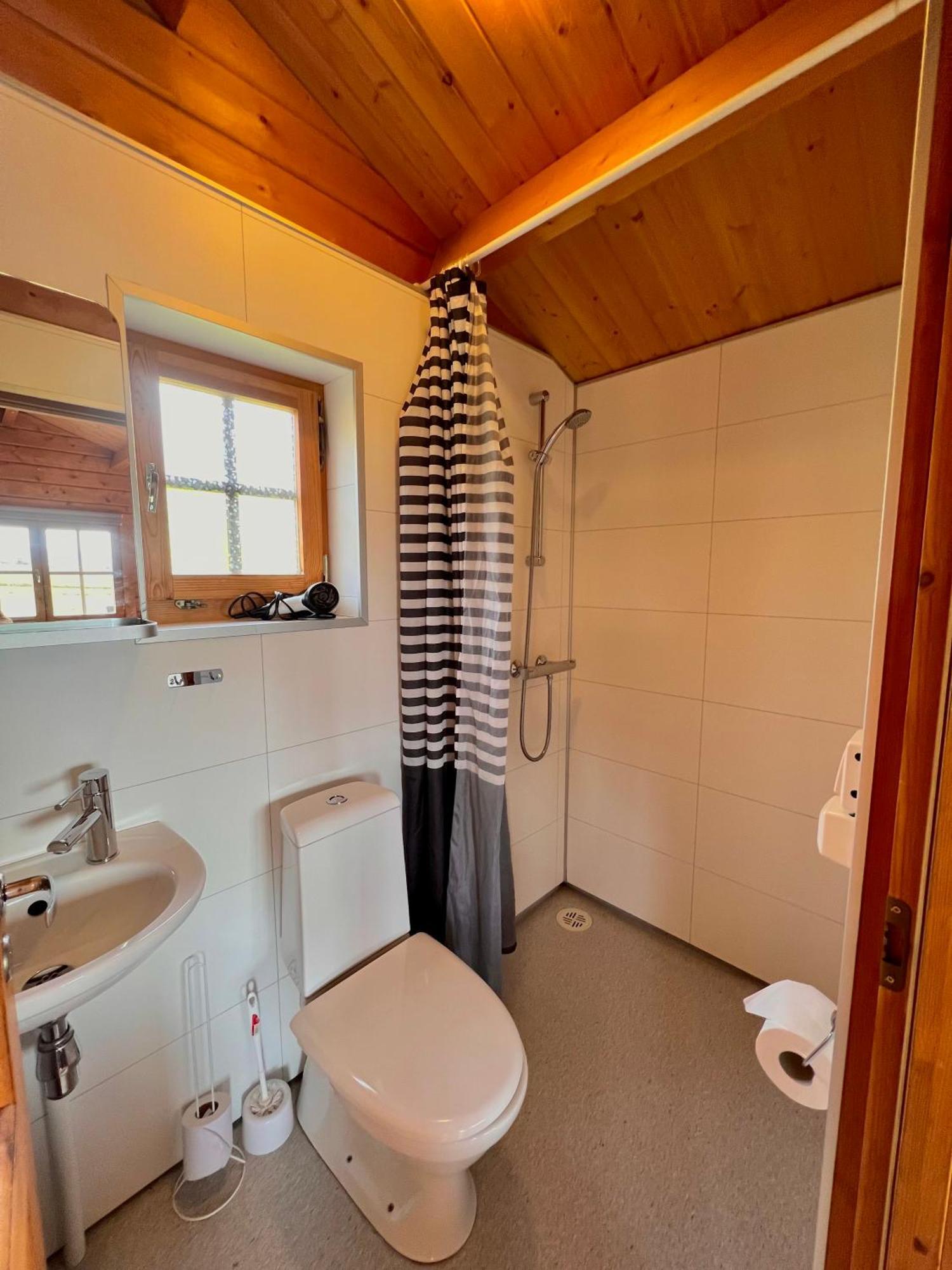 Guesthouse Nypugardar Хофн Экстерьер фото